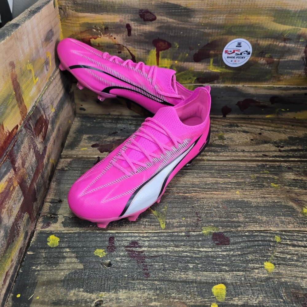 PUMA Ultra Ultimate Firm GroundArtificial Ground Soccer Cleats Womens Pink Sz 8‎